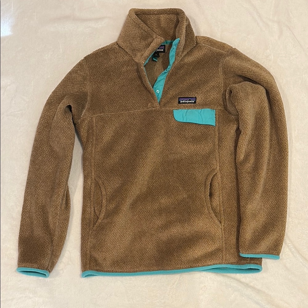 Patagonia Brown and Teal Women’s Sweater. EXCELLENT condition.